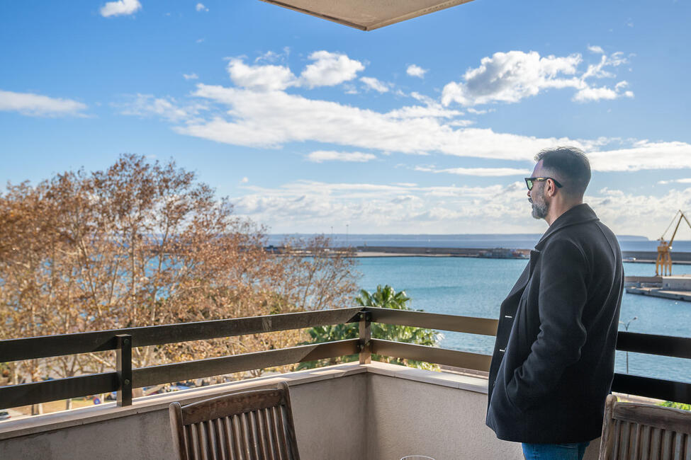Attraktives Apartment mit Meerblick in der Nähe des Porto Pi in Palma
