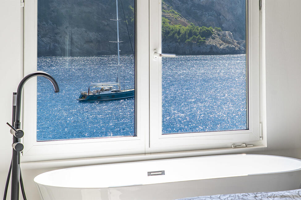 Herrliches Apartment in 1. Meereslinie, mit direktem Meerzugang in Cala Llamp