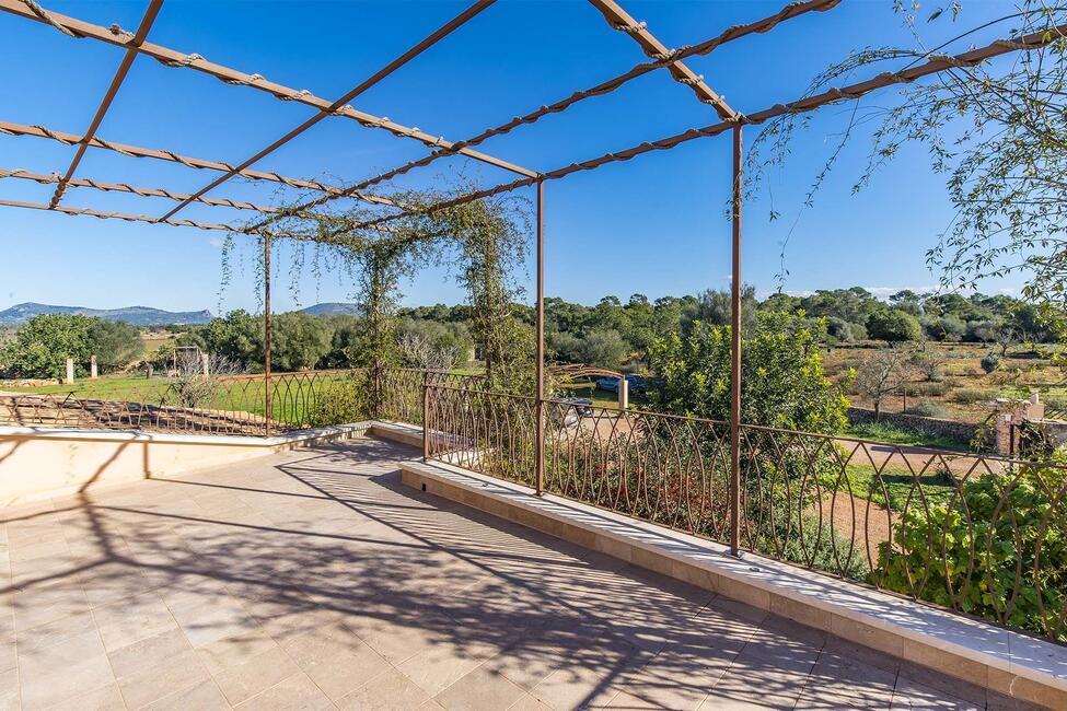 Ökologisch nachhaltige Finca mit Ferienvermietungslizenz in Llucmajor