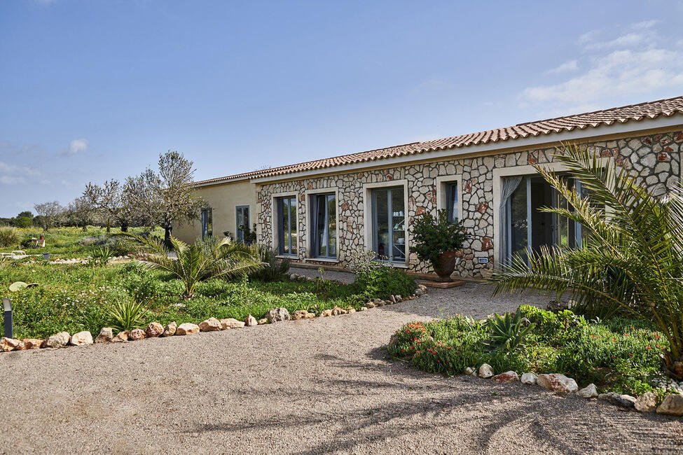 Fabelhafte, von Natur umgebene Finca mit Pool in Campos