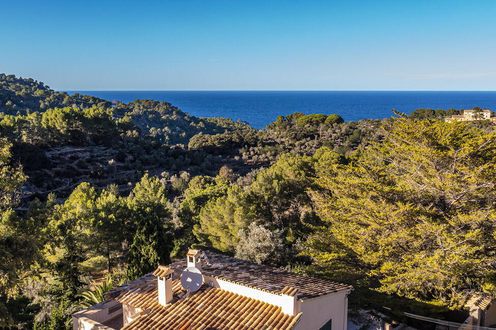 Villa nestled in nature with sea and mountain views in Deia