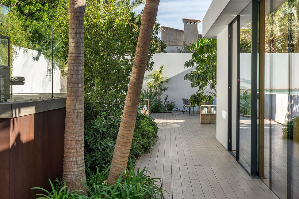 Atemberaubende Designer-Villa mit sensationellem Meerblick in Costa den Blanes