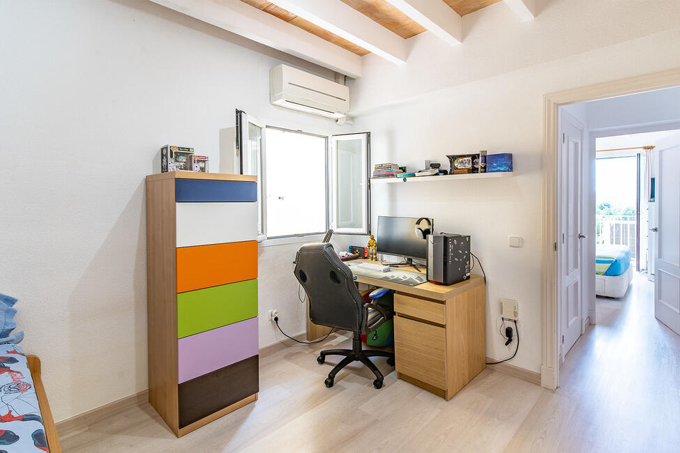 Tolles Maisonette-Apartment mit fantastischem Hafen- und Bergblick in Puerto Sóller