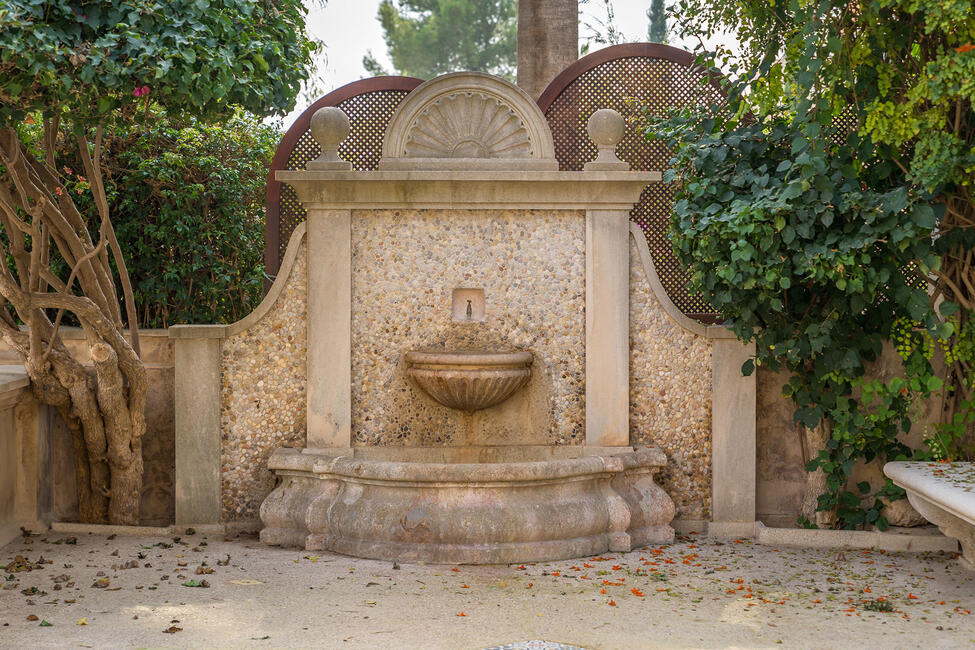 Wunderschöner Stadtpalast mit Pool und Hafenblick in Palma – Son Armadams