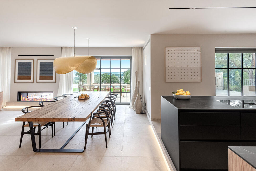 Outstanding luxury villa with sea views in Son Vida