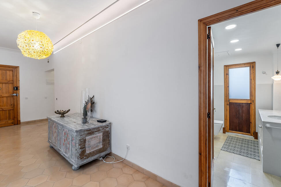 Komplett möbliertes 5-Schlafzimmer-Apartment in Palmas Innenstadt