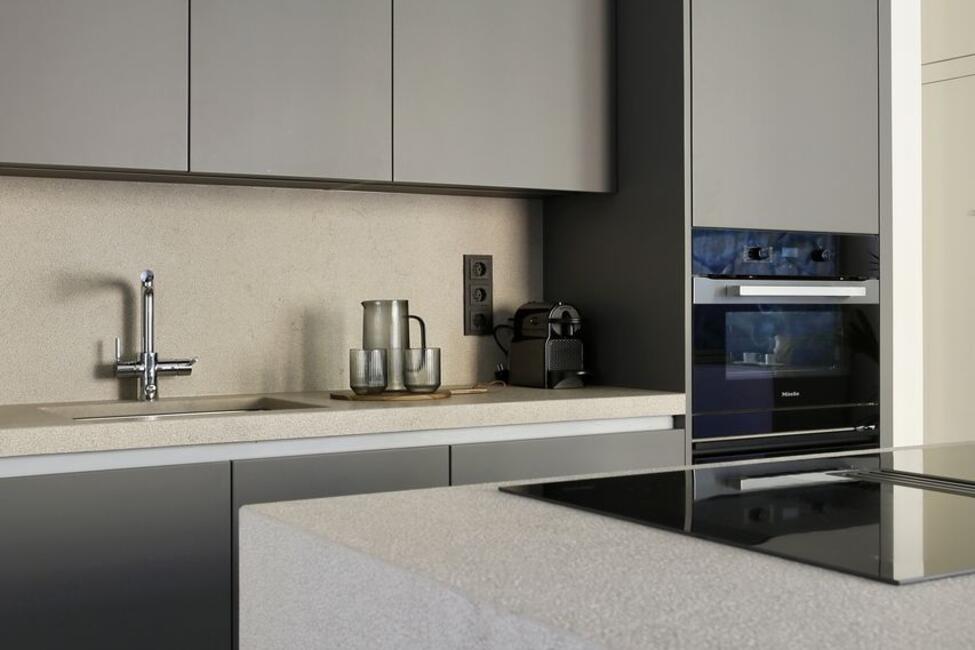 Fantastisches Neubau-Apartment in luxuriöser Wohnanlage in Portixol