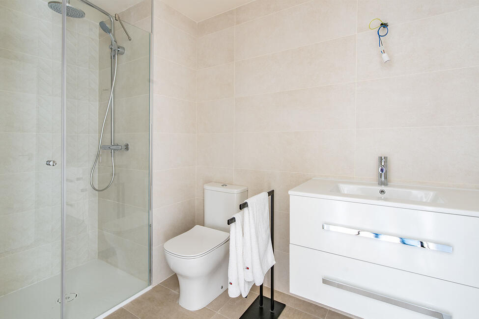 Neubau-Penthouse mit Meerblick in Palma
