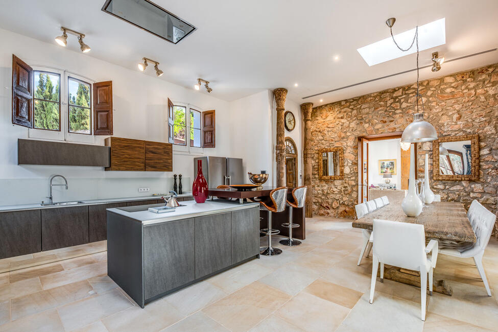 Aussergewöhnliche Design-Villa mit Pool in Calvia