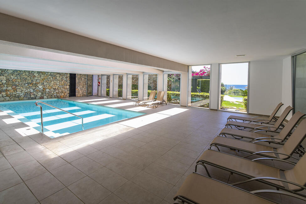 Apartment in 1. Meereslinie mit privatem Meerzugang in San Agustín