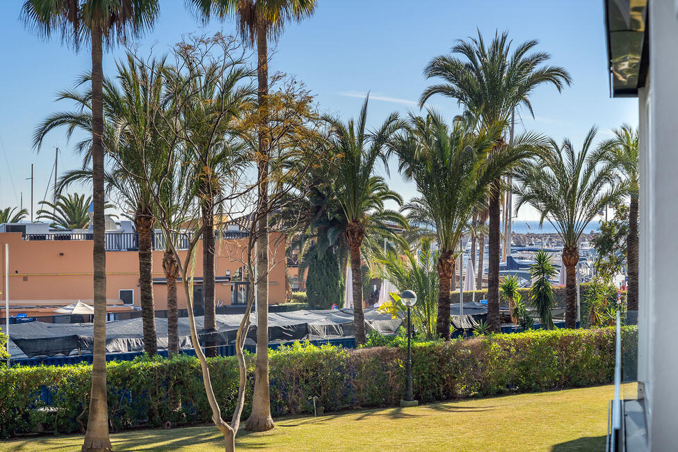 Attraktives Apartment mit Gemeinschaftspool direkt am Hafen von Puerto Portals