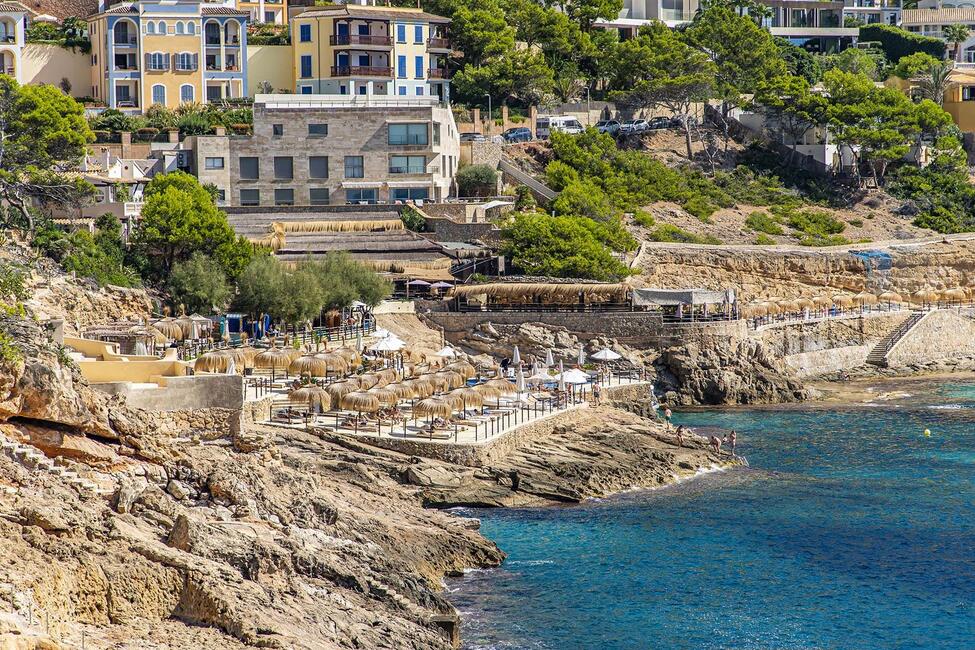 Herrliches Apartment in 1. Meereslinie, mit direktem Meerzugang in Cala Llamp
