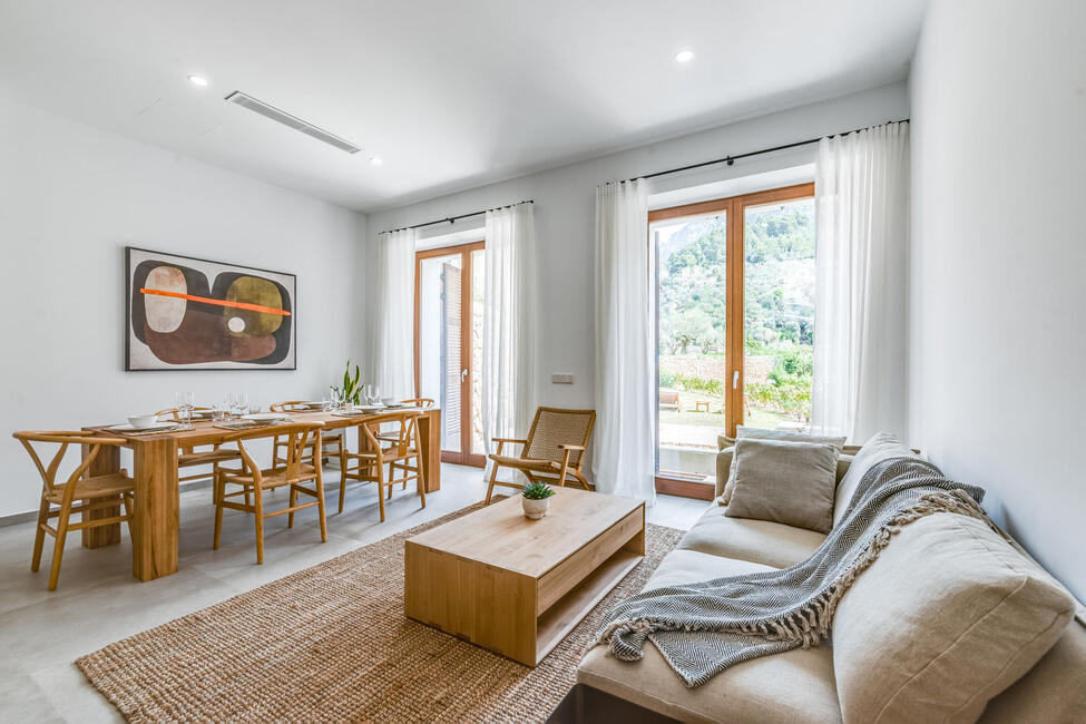 Exclusive new buildDetached house in the middle of the Tramontana mountains in Fornalutx
