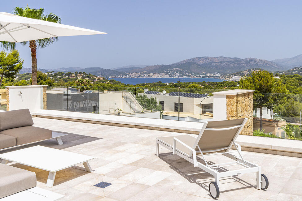 Sea view villa of the extra class - passive house in Nova Santa Ponsa