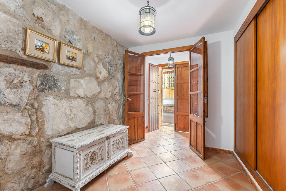 Attraktives Dorfhaus mit schönem Weitblick in Alaró