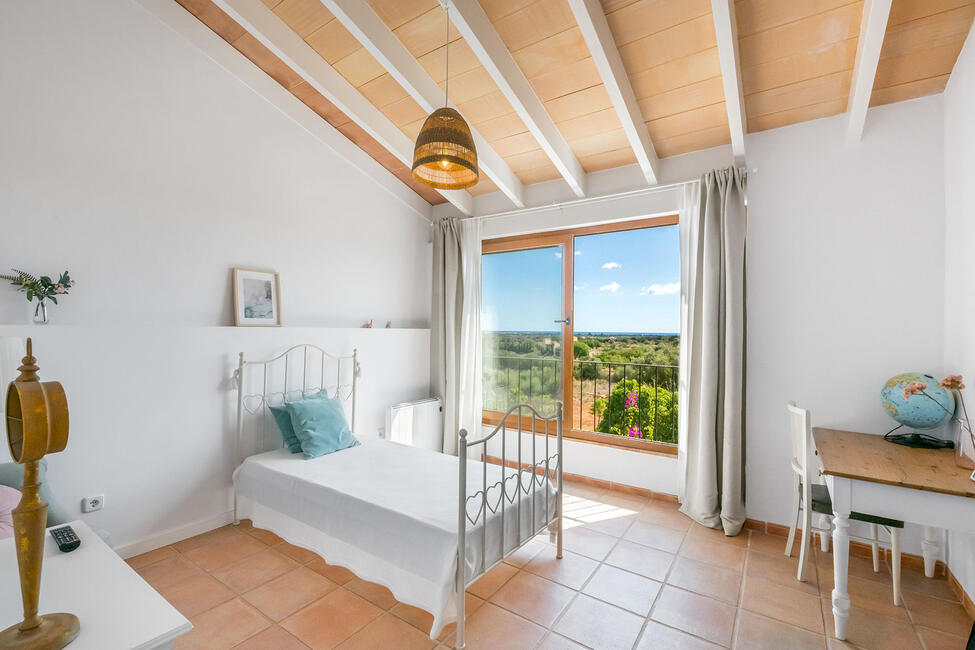 Gepflegte Finca mit Meerblick und Poolprojekt in Porto Cristo