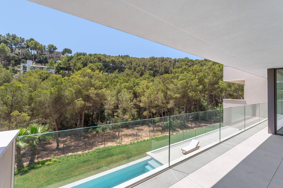 Erstklassige Luxus-Neubau-Villa mit Pool in Costa den Blanes
