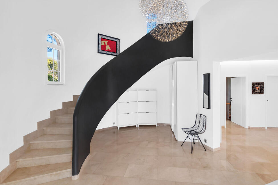Villa in 2. Meereslinie mit fantastischem Meerblick in Sol de Mallorca