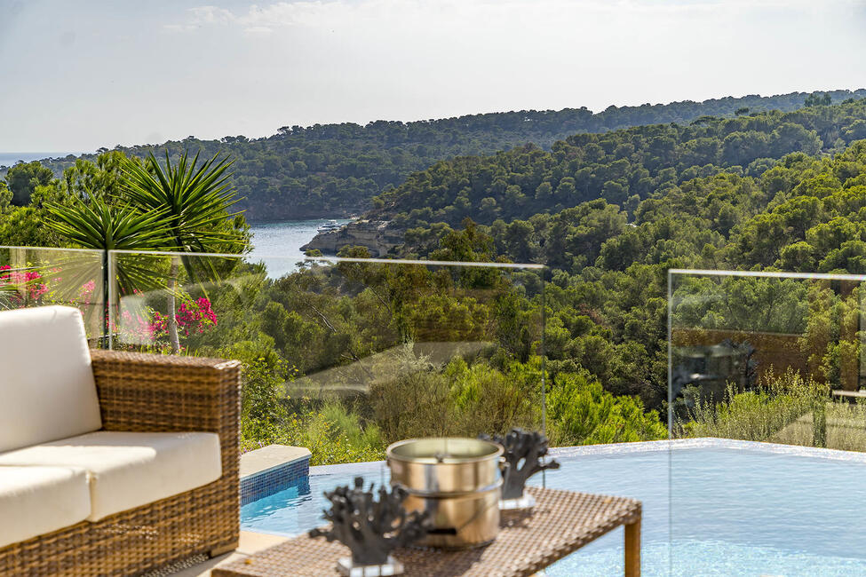 Wunderschöne Villa mit Meerblick und Fahrstuhl in Sol de Mallorca