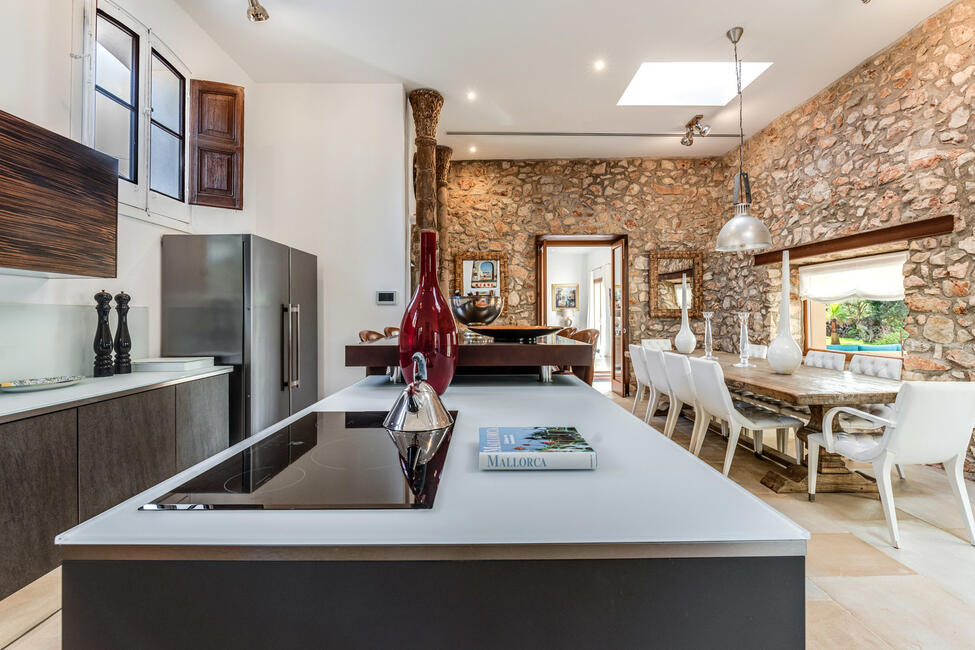 Aussergewöhnliche Design-Villa mit Pool in Calvia