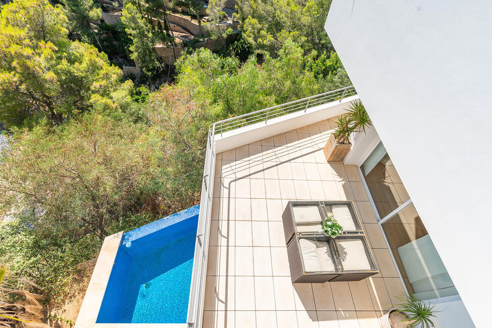 Tolle Villa mit Pool und schönem Weitblick aufs Meer in Costa den Blanes