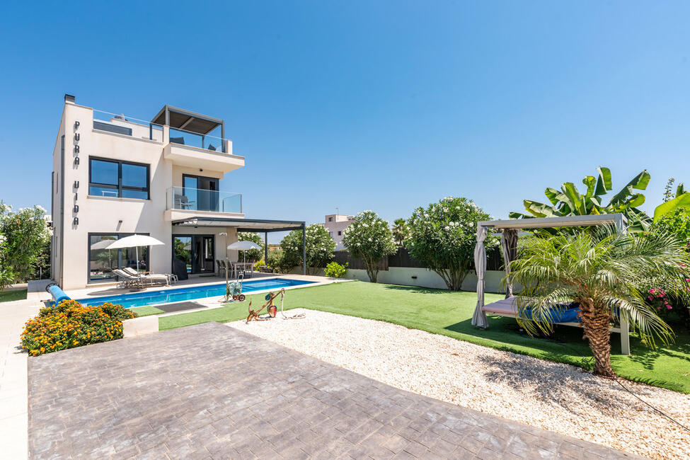 Villa moderna con piscina y vistas al mar en Sa Rapita - cerca de Es Trenc