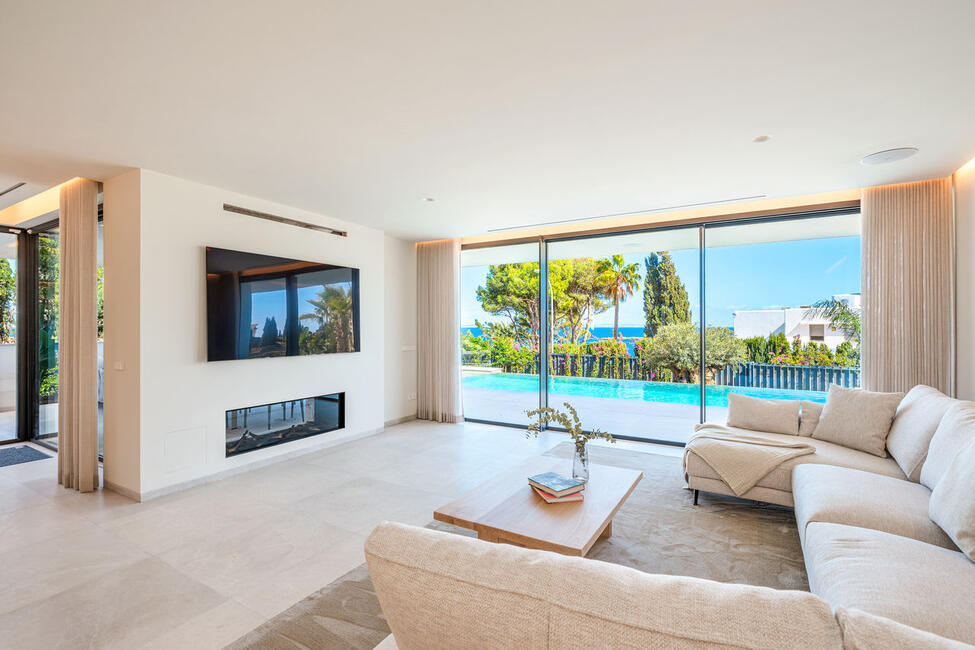 Beeindruckende Neubauvilla mit tollem Meerblick in Sol de Mallorca