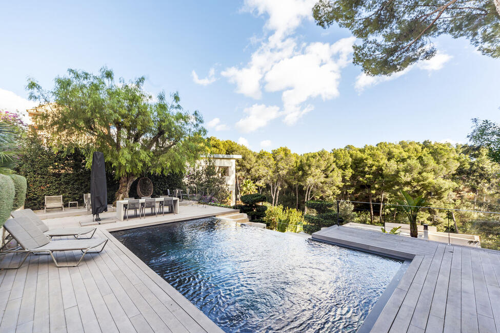 Beeindruckende Villa mit Pool und Meerblick in Strandnähe von Portals Nous