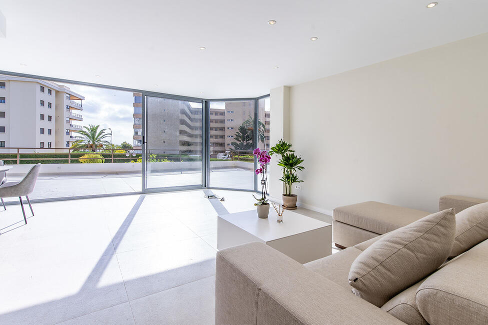 Elegant renoviertes und hochwertig möbliertes Apartment in Portals Nous