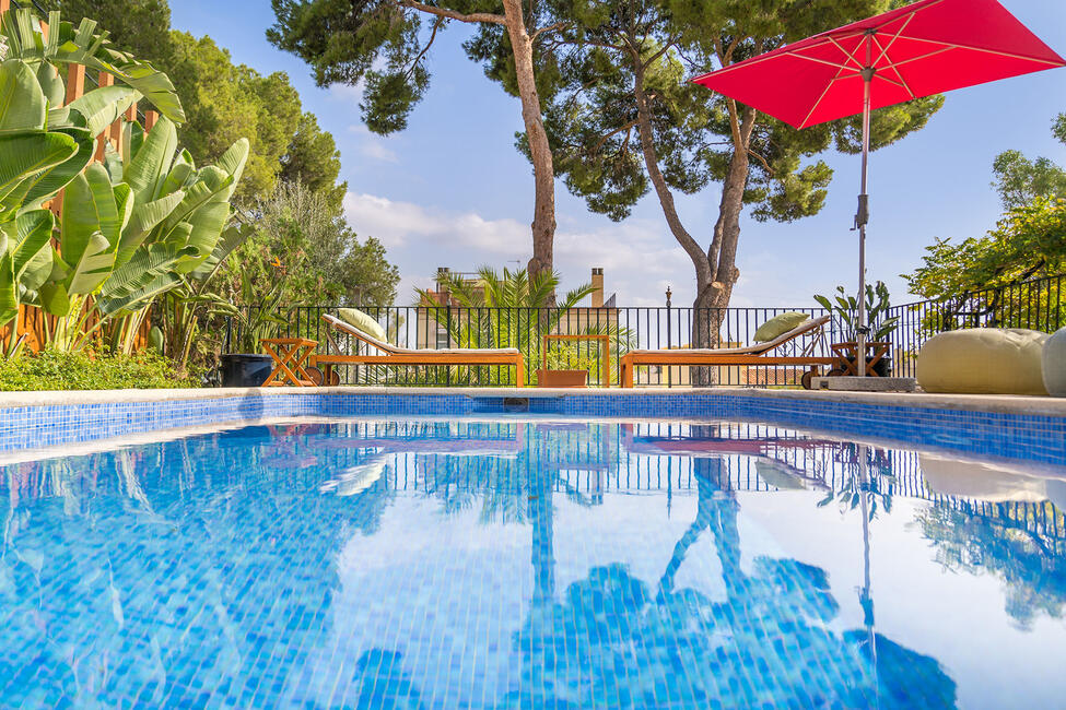 Wunderschöner Stadtpalast mit Pool und Hafenblick in Palma – Son Armadams