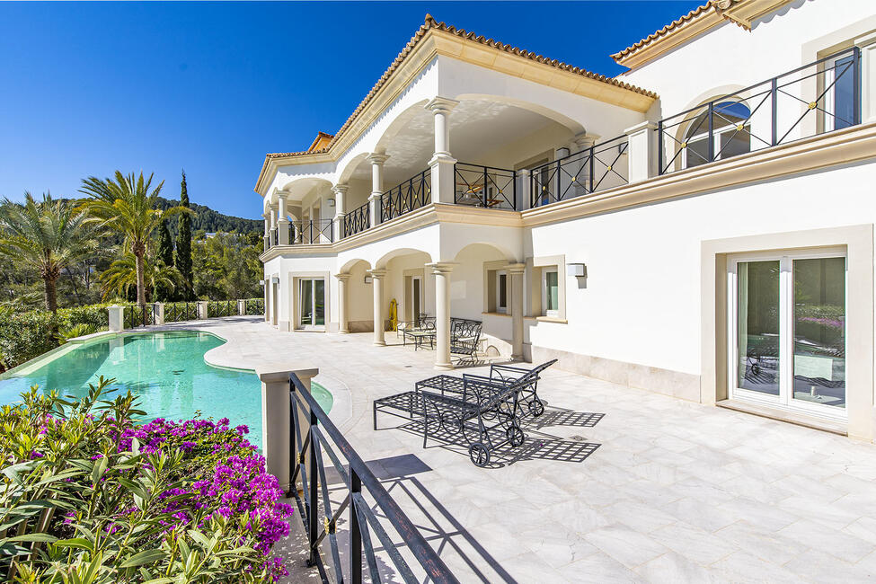 Unique luxury villa with sea views and spa area in Son Vida