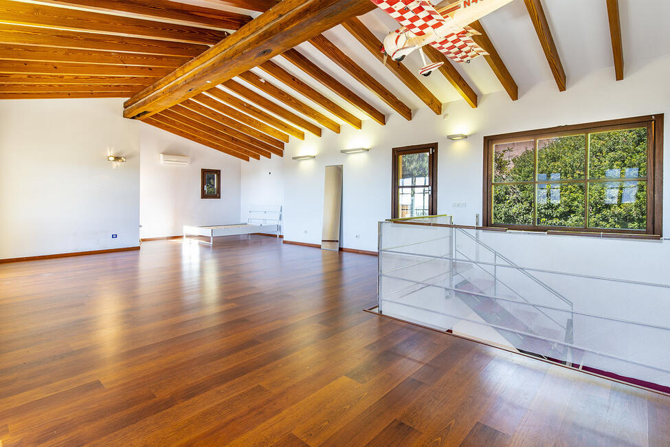 Schönes Reihenhaus mit Meerblick und Gemeinschaftspool in Portals Nous