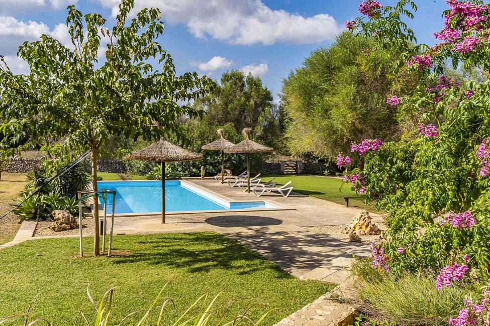 Hermosa finca con piscina, excelentes vistas y mucha privacidad en Ariany