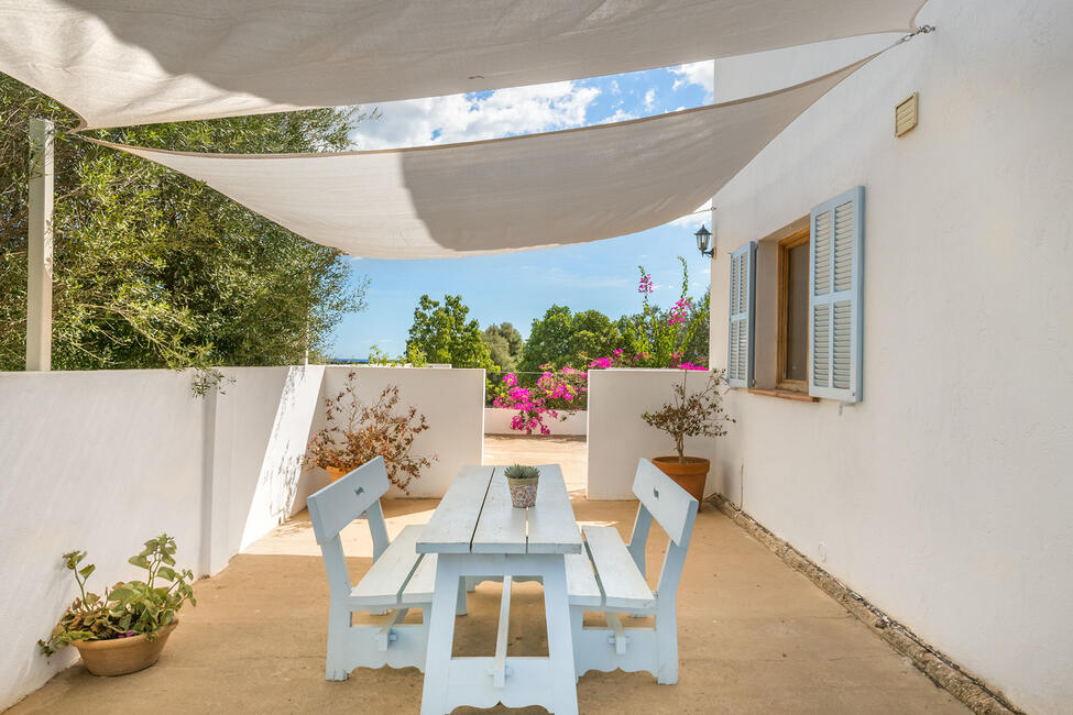 Gepflegte Finca mit Meerblick und Poolprojekt in Porto Cristo