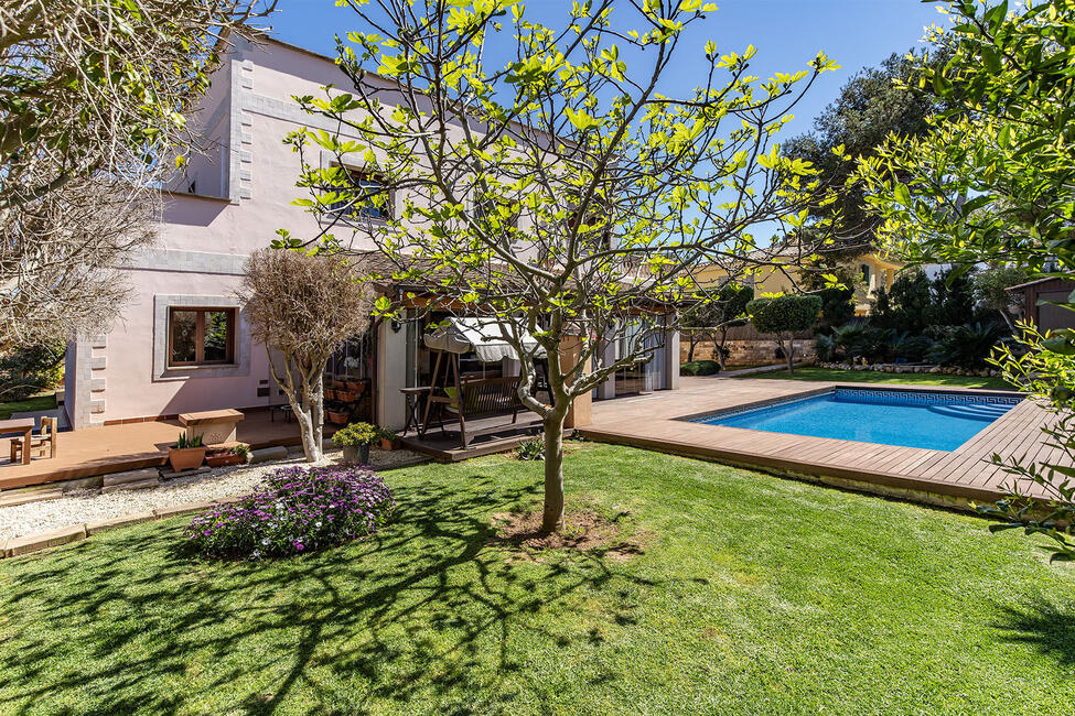 Mediterrane Villa mit Pool in ruhiger Lage in El Toro