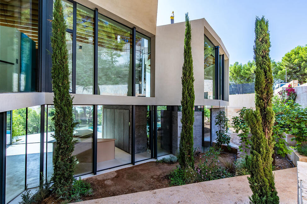Exklusive Designer-Neubauvilla mit Meerblick in Paguera