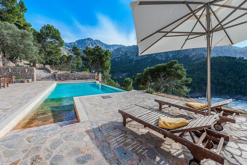 Traumhafte Villa in Cala Tuent in der Nähe von Sa Calobra