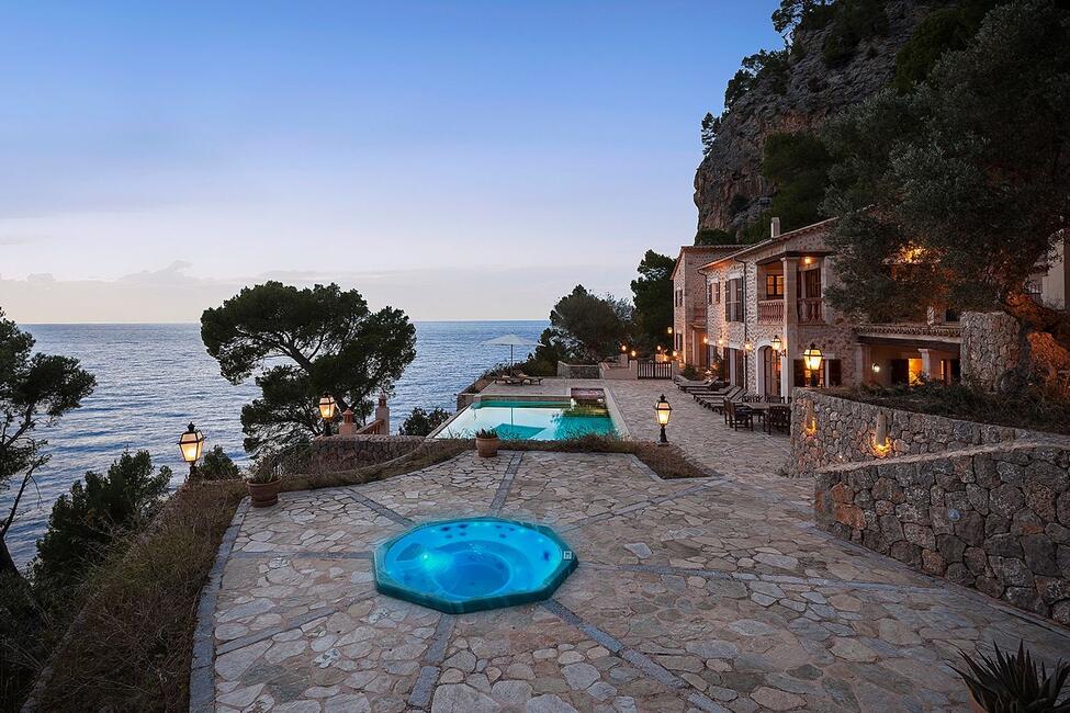 Traumhafte Villa in Cala Tuent in der Nähe von Sa Calobra