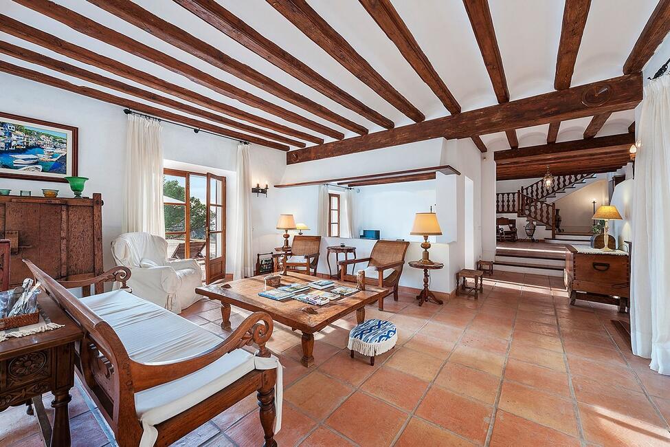 Traumhafte Villa in Cala Tuent in der Nähe von Sa Calobra
