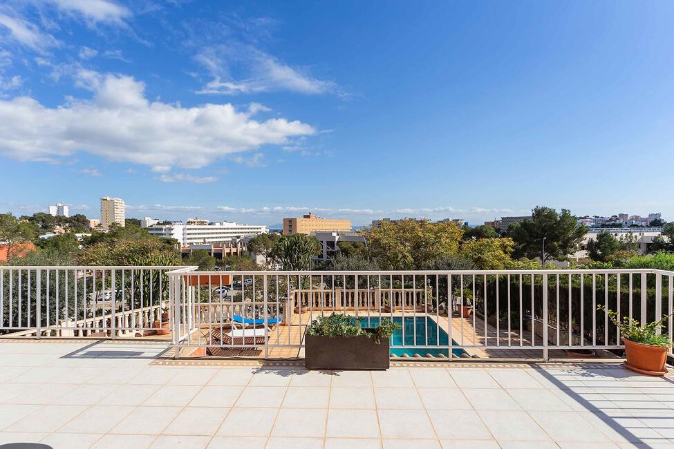 Villa mit Pool in der Nähe des Strandes in Palmanova