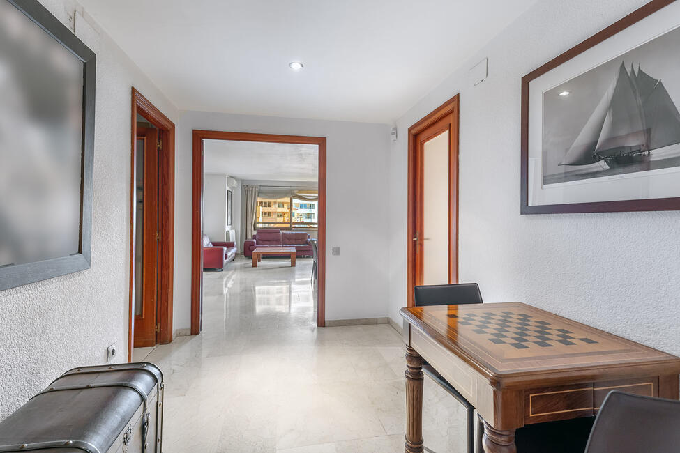 Attraktives Apartment mit Meerblick in der Nähe des Porto Pi in Palma