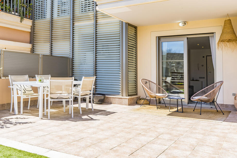 Tolles Erdgeschoss-Apartment mit Garten und Gemeinschaftspool in Palma