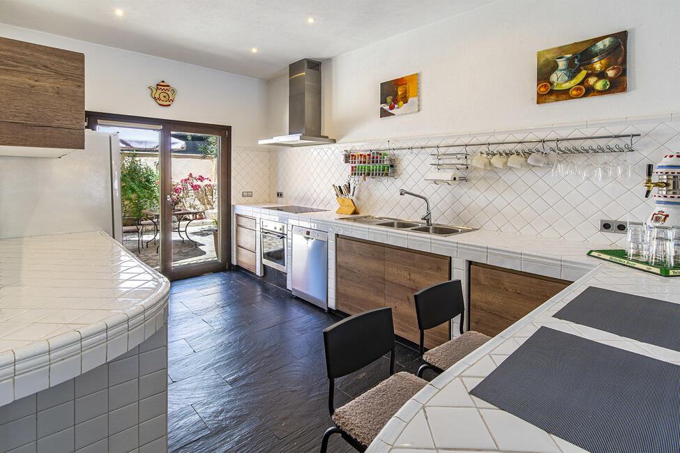 Gepflegte Villa mit Pool und fussläufig zum Meer Costa de la Calma