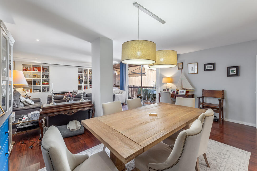 Elegantes Apartment mit Meerblick im renommierten Viertel von Palma