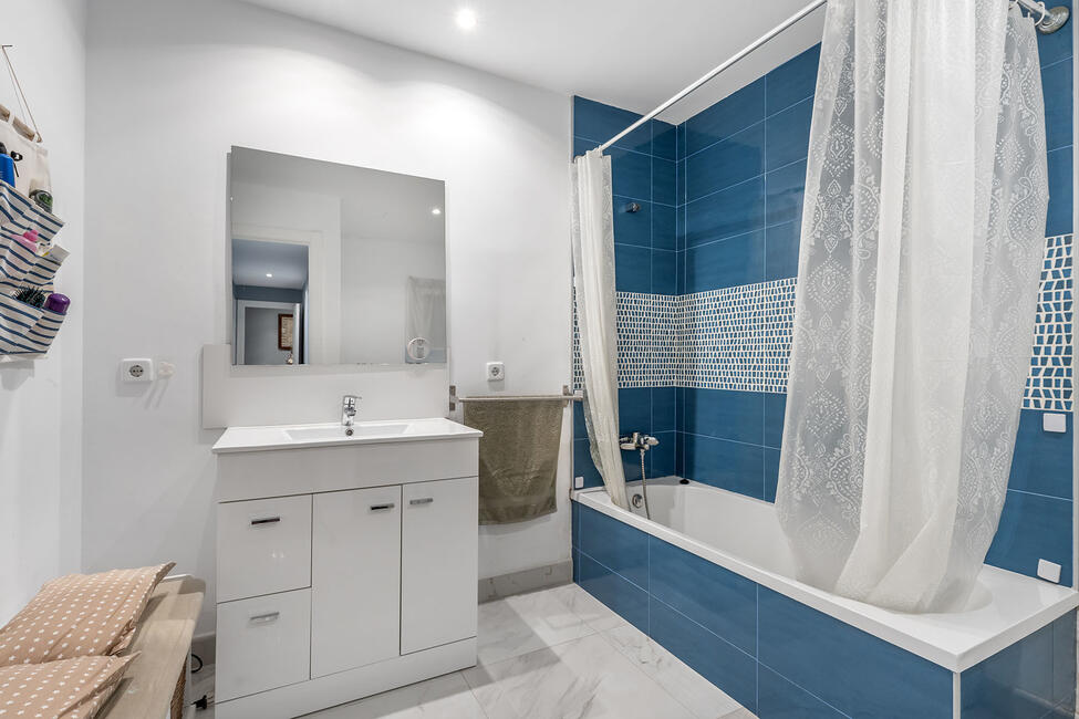 Elegantes Apartment mit Meerblick im renommierten Viertel von Palma