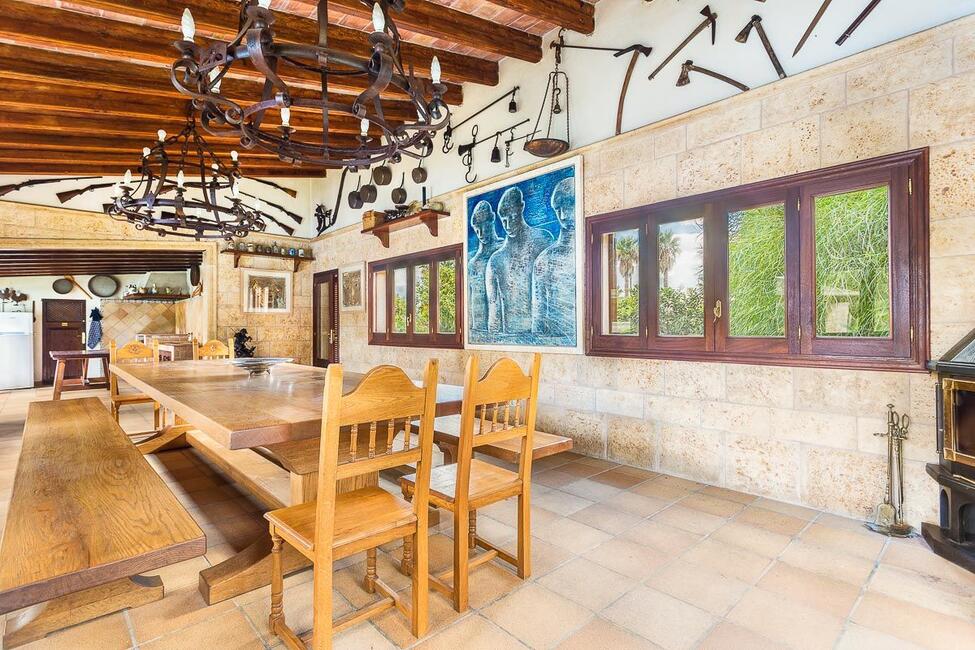 Precioso chalet con piscina y jardín en Palmanyola