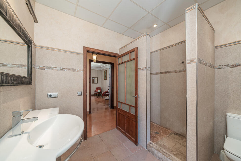 Traditionelles Herrenhaus mit eleganten Café und Pool in Sóller
