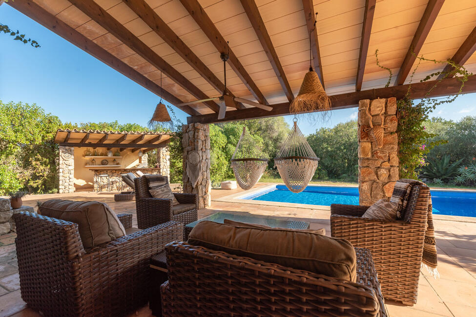 Charming finca near the beach with pool in Puerto Pollensa