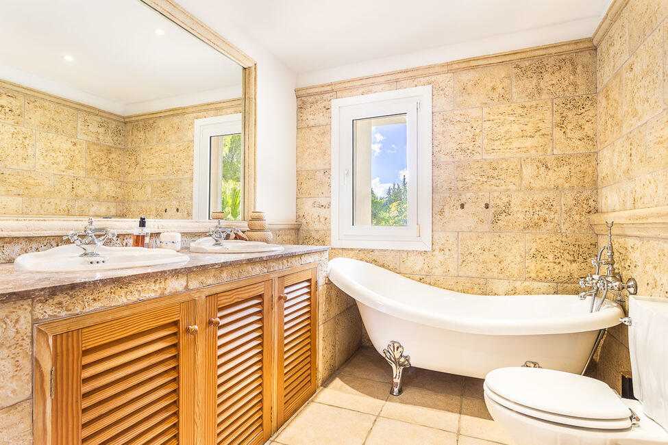 Precioso chalet con piscina y jardín en Palmanyola