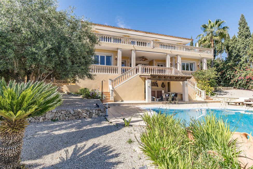 Mediterrane Villa mit atemberaubendem Weitblick in Santa Ponsa